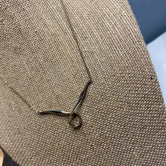 Vintage Silver Loop Necklace - Picture 3 of 6